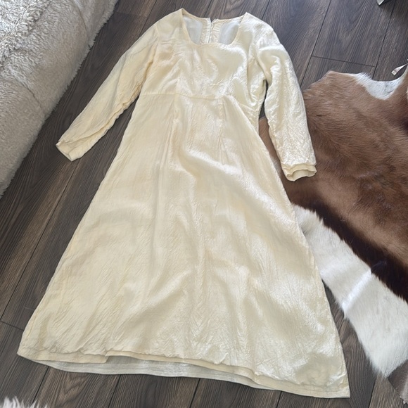 Raw silk organic  bohemian style Cream Long Sleeve Dress - Picture 6 of 7
